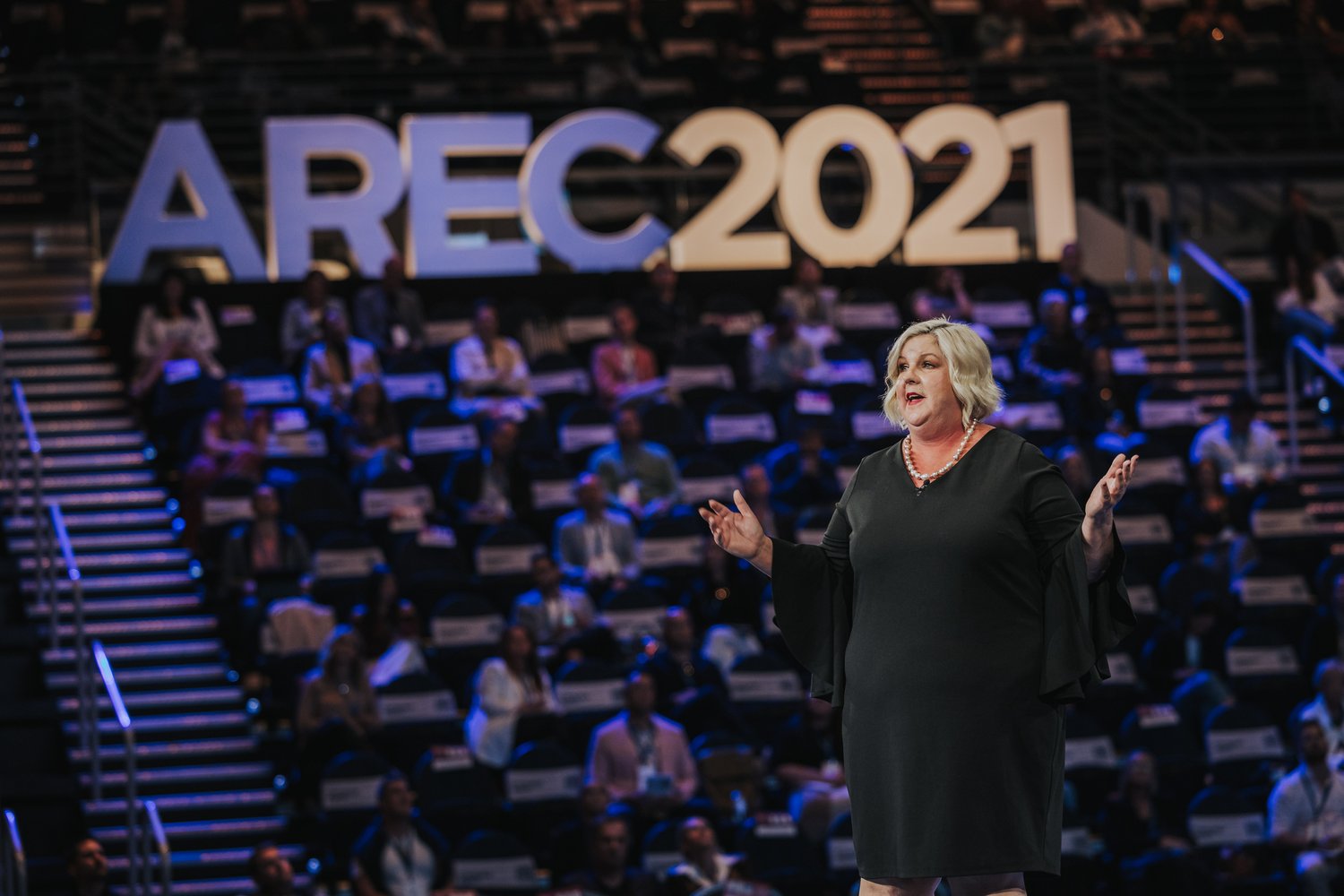 Facing Fears: 4 Aspects of Public Speaking to Master in 2022